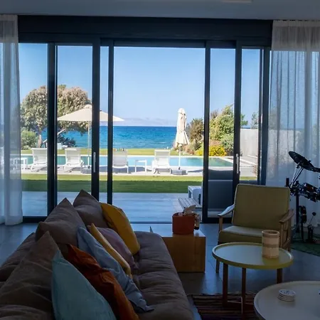 Ramann, Rhodes Villa