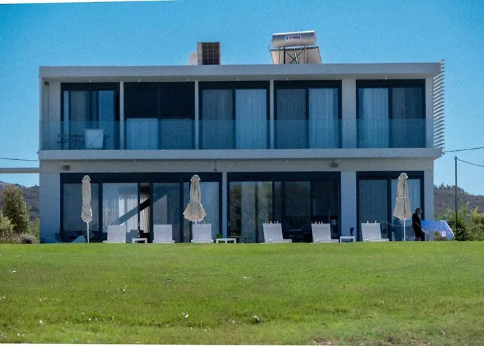 Ramann, Rhodes فيلة *