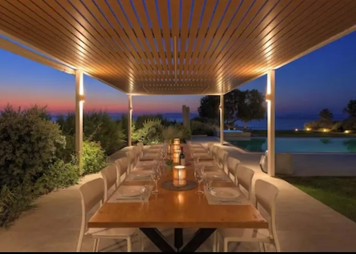 Ramann, Rhodes Villa Fánai